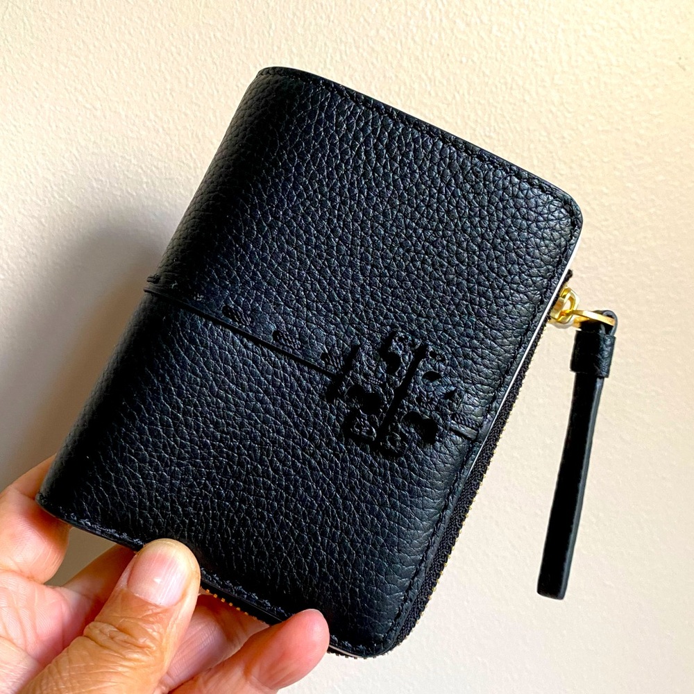 NWT‼️ Tory Burch McGraw Bi-Fold Leather Wallet, Black, 148751